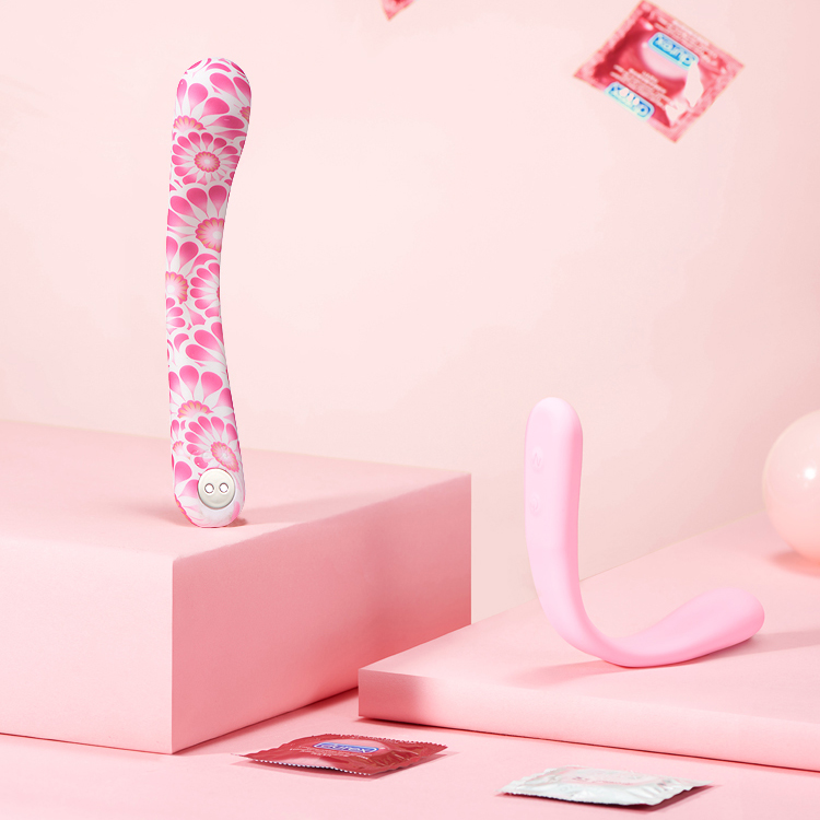 Wiederaufladbarer Dildo-Vibrator mit G-Punkt Klitoris stimulierendem Sexspielzeug